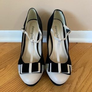 Charming Charlie Bow Heels 7.5